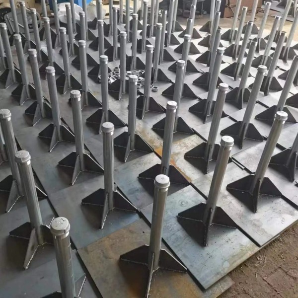 港口鑫亿呈沉降板生产